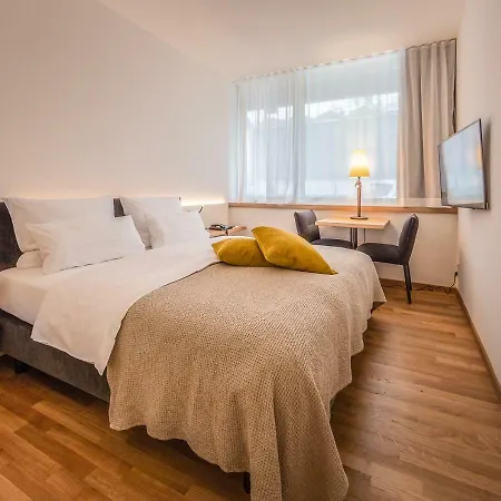 Boardinghouse Bodensee 4* גיינהופן