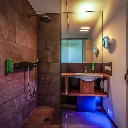 Boardinghouse Bodensee 4* 가이엔호펜