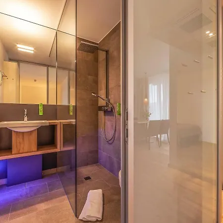 Boardinghouse Bodensee غايِنهوفِن